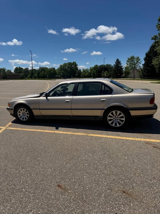 1995 BMW E38 7 Series - Image 4 of 11