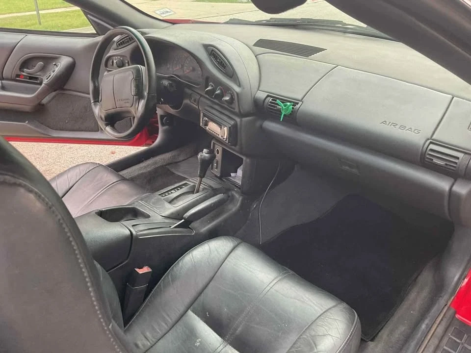 1995 Chevrolet Camaro 4th Gen - Image 9 of 10