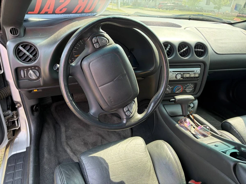 1995 Pontiac Firebird 4th Gen - Image 7 of 9