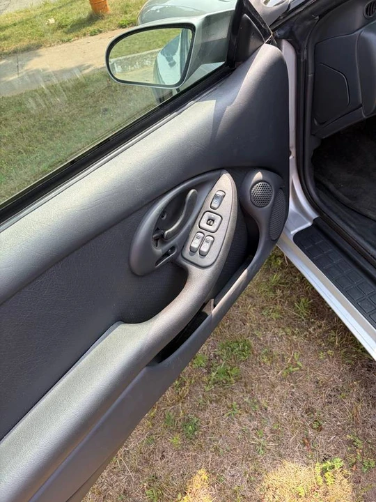 1995 Pontiac Firebird 4th Gen - Image 8 of 9