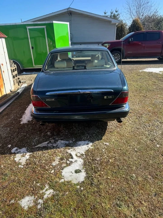 1995 Jaguar X300 XJ - Image 2 of 5