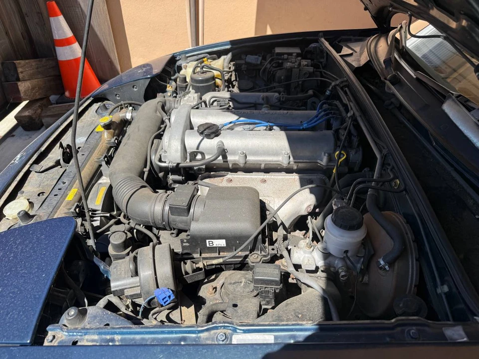 1995 Mazda NA MX-5 Miata - Image 11 of 12