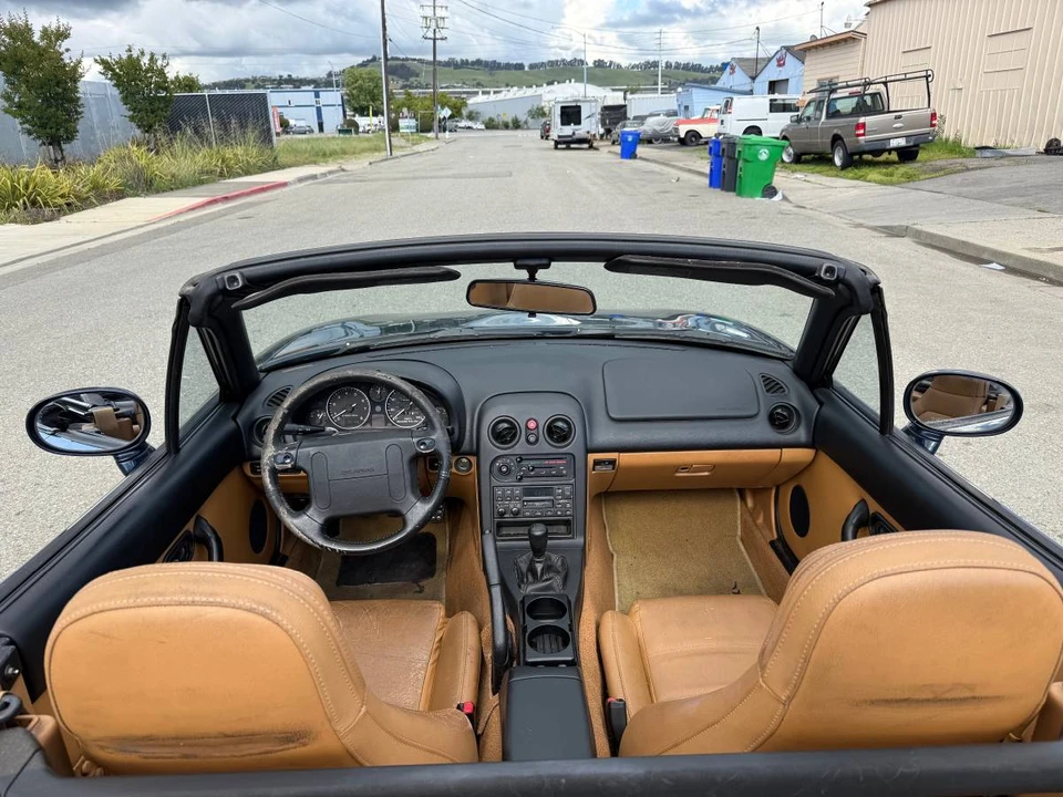 1995 Mazda NA MX-5 Miata - Image 8 of 12