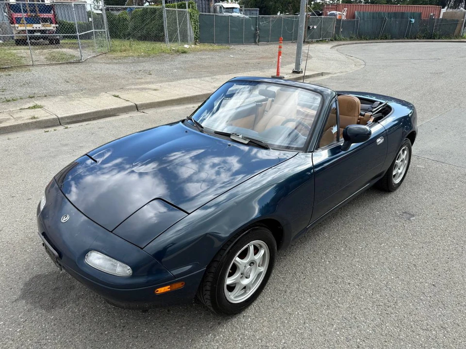 1995 Mazda NA MX-5 Miata - Image 3 of 12