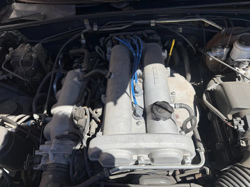 1995 Mazda NA MX-5 Miata - Image 10 of 12