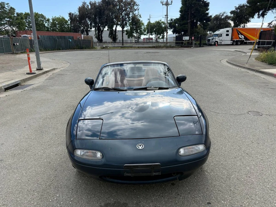 1995 Mazda NA MX-5 Miata - Image 4 of 12