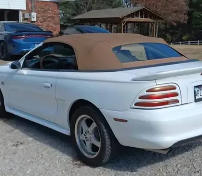 1995 Ford Mustang GT Convertible