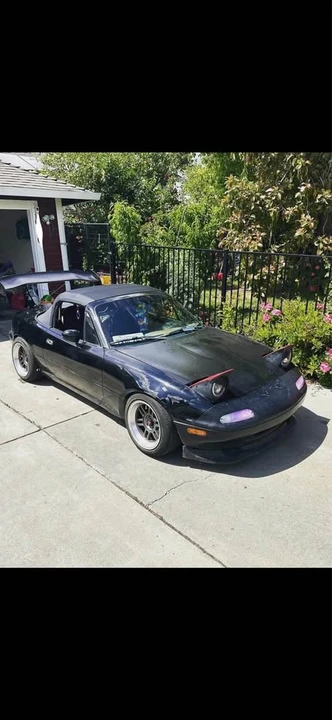 1995 Mazda NA MX-5 Miata - Image 2 of 3