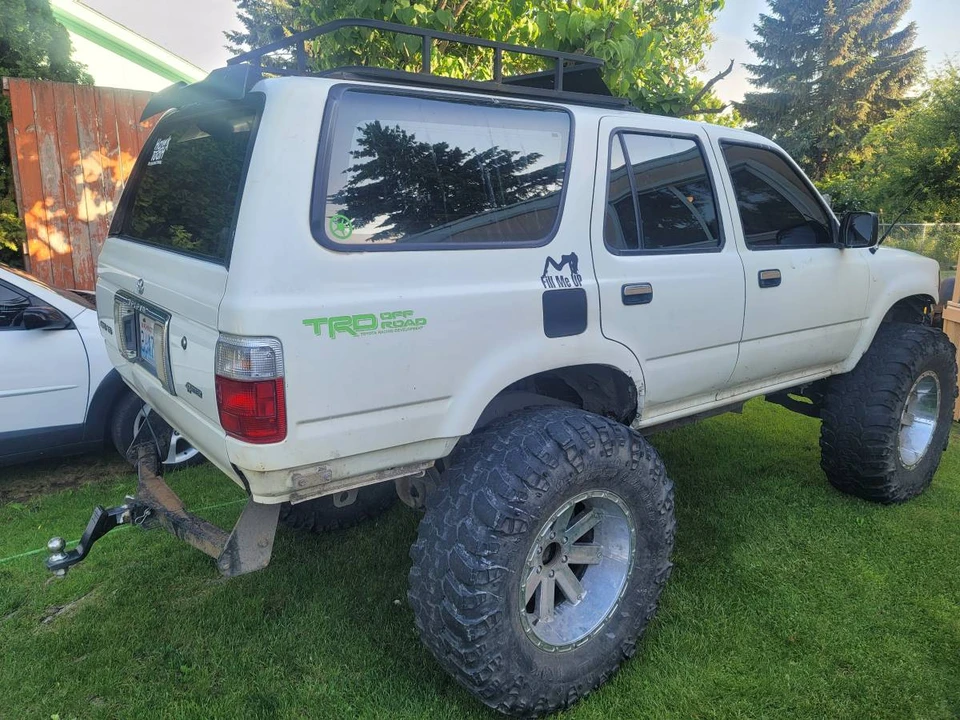 1995 Toyota 4Runner 2nd Gen - Image 3 of 9