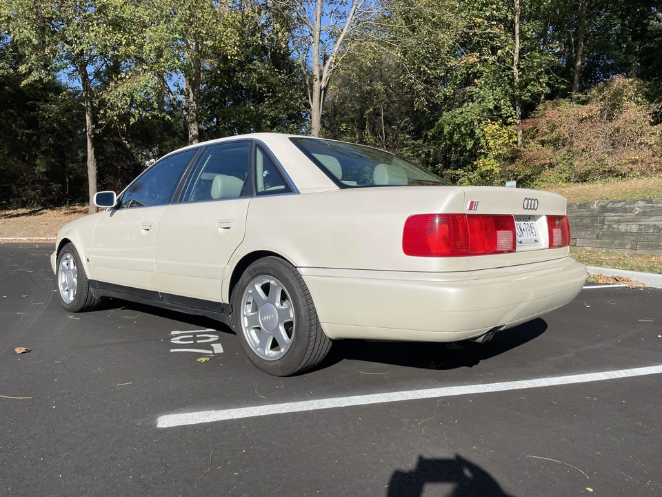 1995 Audi C4 S6 - Image 24 of 31