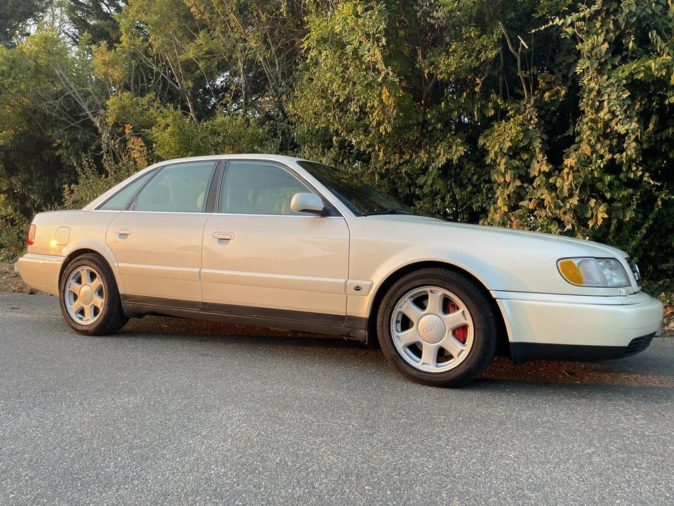 1995 Audi C4 S6 - Image 14 of 31