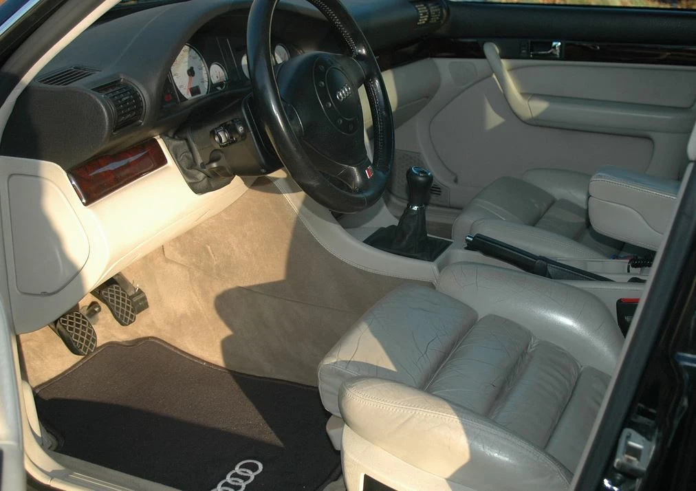 1995 Audi C4 S6 - Image 27 of 31