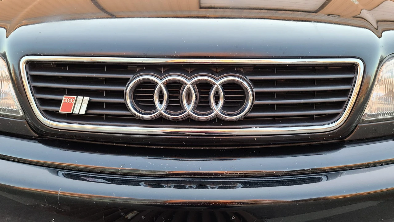 1995 Audi C4 S6 - Image 17 of 31