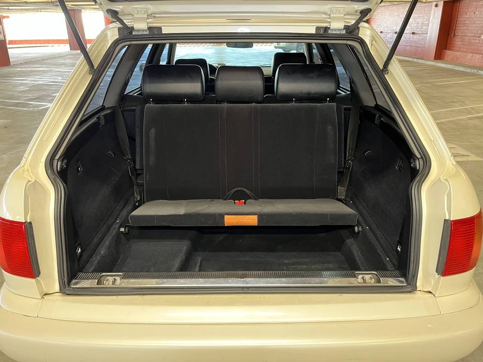 1995 Audi C4 S6 - Image 8 of 23