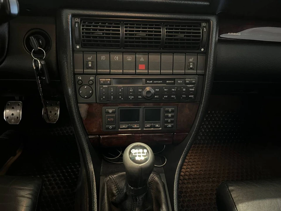 1995 Audi C4 S6 - Image 10 of 23