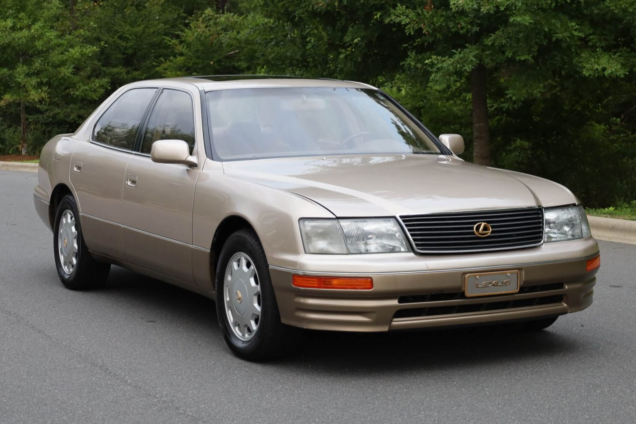 1995 Lexus LS400
