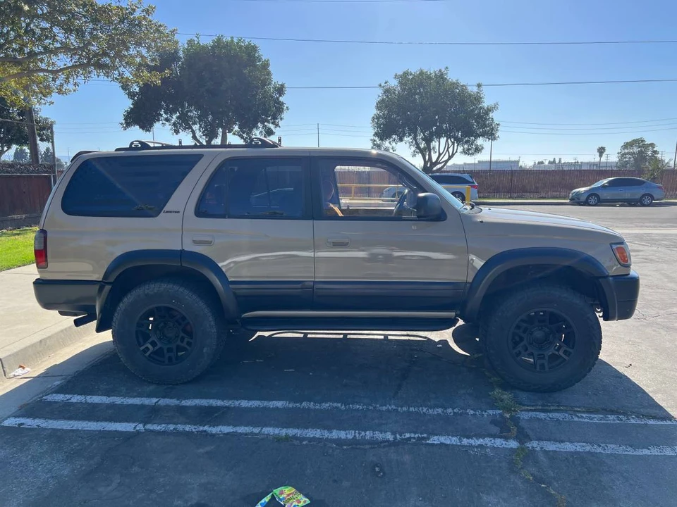 1996 Toyota 4Runner 3rd Gen - Image 2 of 13