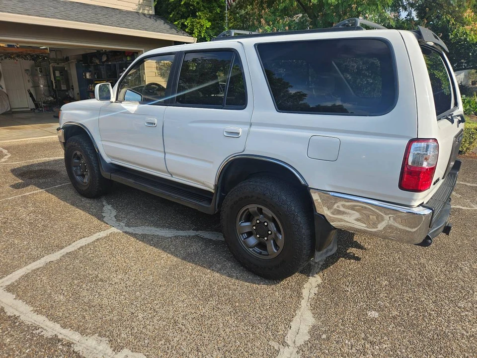1996 Toyota 4Runner 3rd Gen - Image 5 of 12