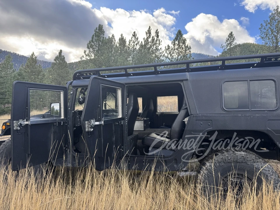 1996 AM General Hummer - Image 24 of 31