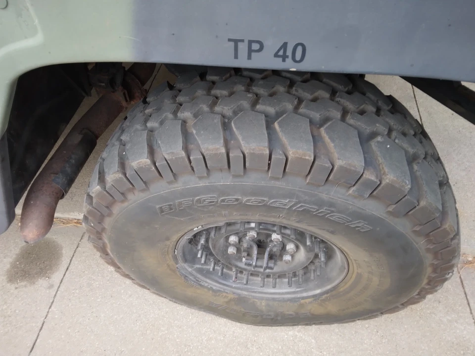 1996 AM General Hummer - Image 16 of 26