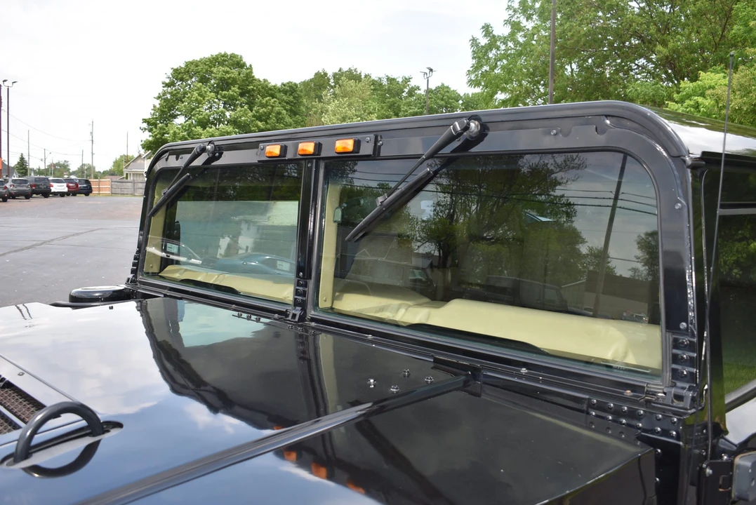 1996 Hummer Hummer H1 - Image 23 of 31