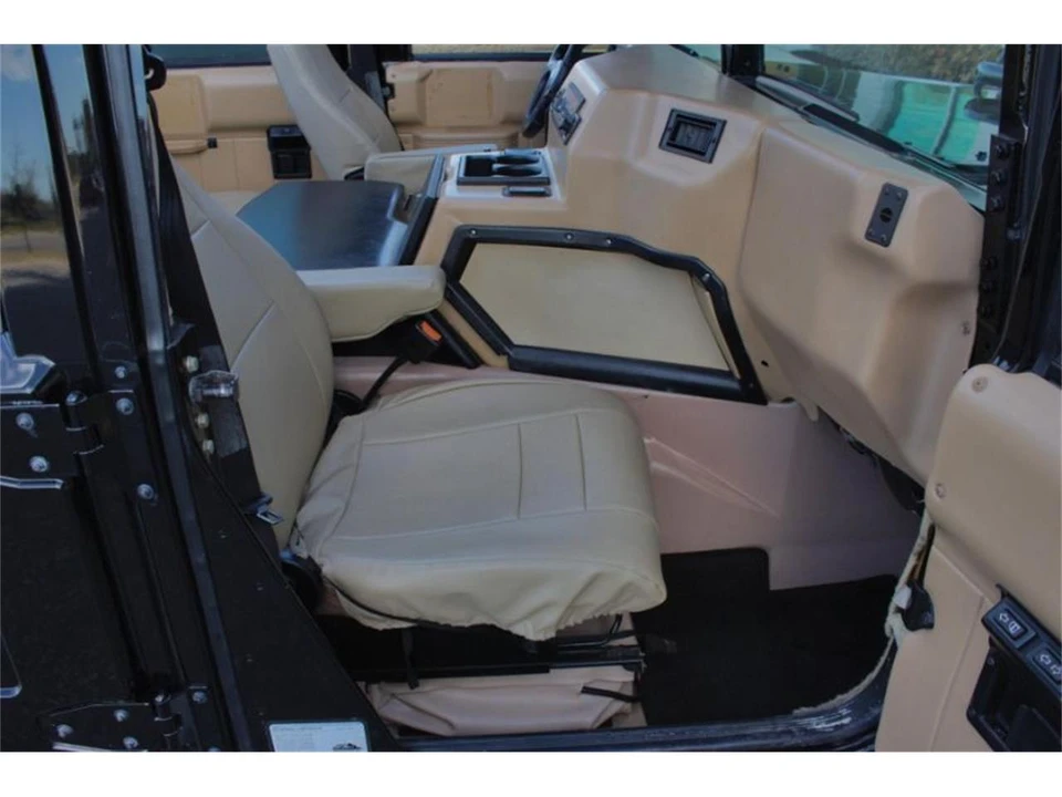 1996 AM General Hummer - Image 8 of 12