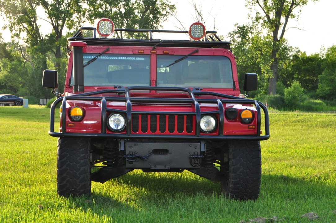 1996 Hummer Hummer H1 - Image 2 of 31