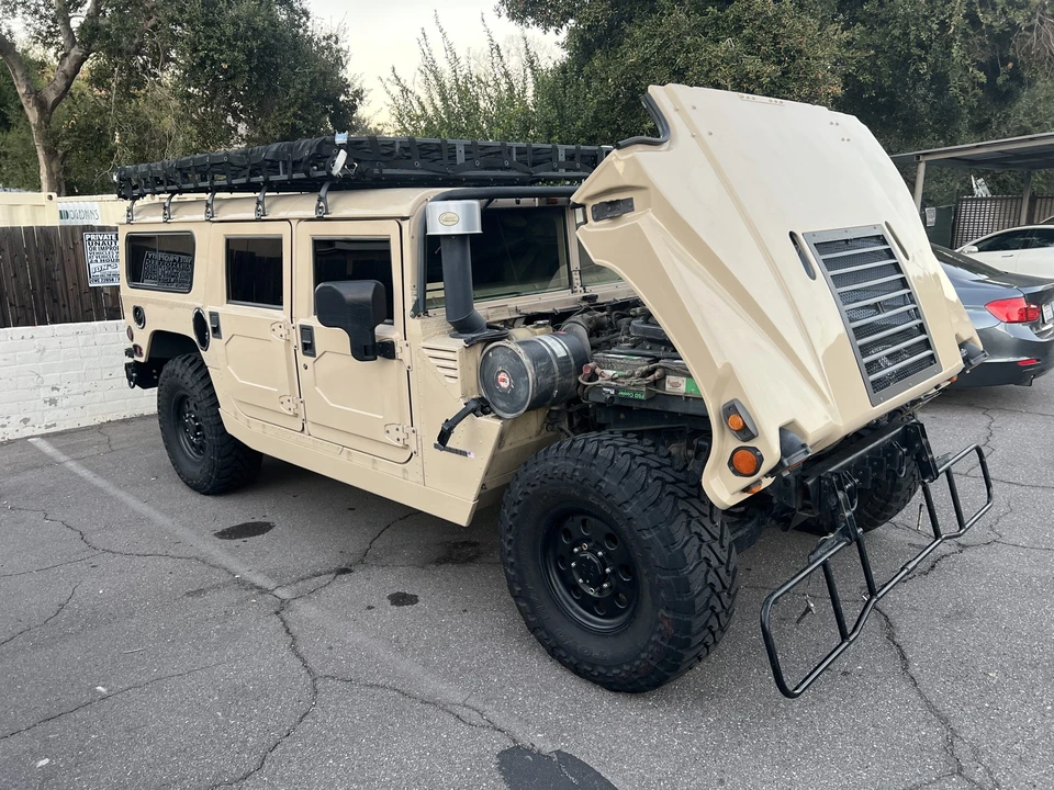 1996 Hummer Hummer H1 - Image 10 of 31
