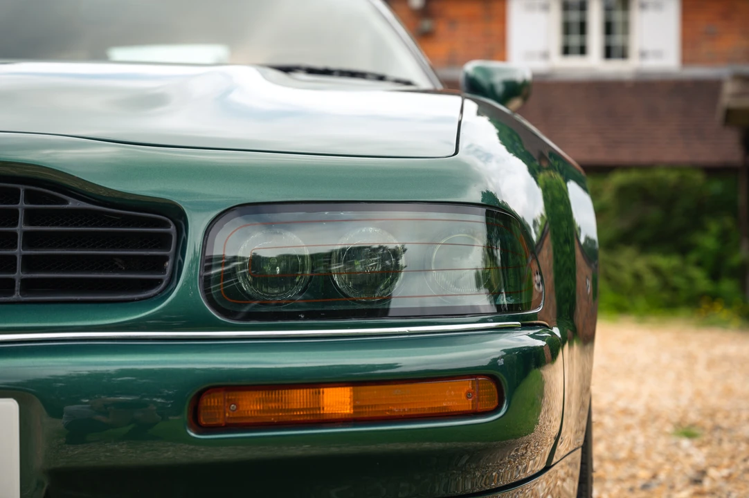 1996 Aston Martin V8 Coupe - Image 22 of 31