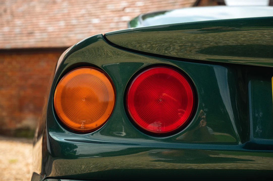 1996 Aston Martin V8 Coupe - Image 28 of 31