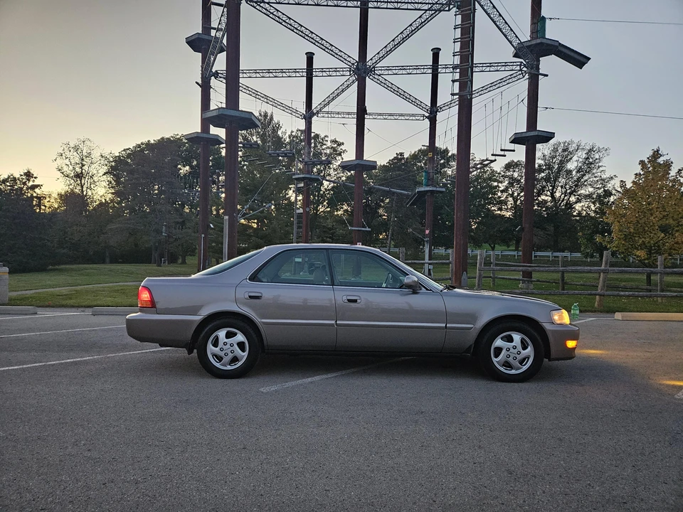 1996 Acura TL 1st Gen - Image 17 of 31