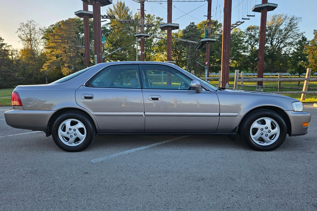 1996 Acura TL 1st Gen - Image 3 of 31