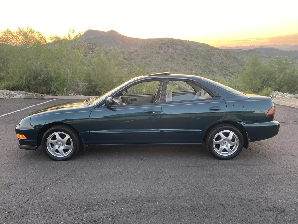 1996 Acura Integra 3rd Gen - Image 9 of 31