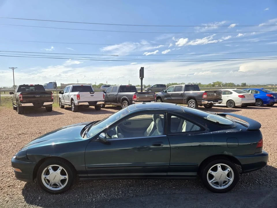 1996 Acura Integra 3rd Gen - Image 2 of 19