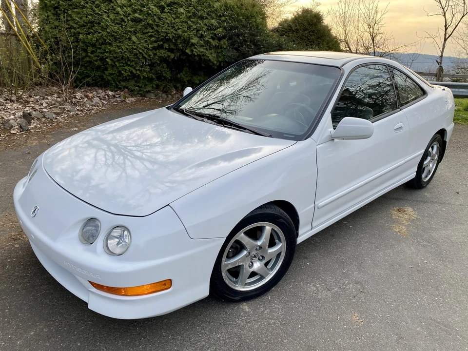 1996 Acura Integra 3rd Gen - Image 2 of 31