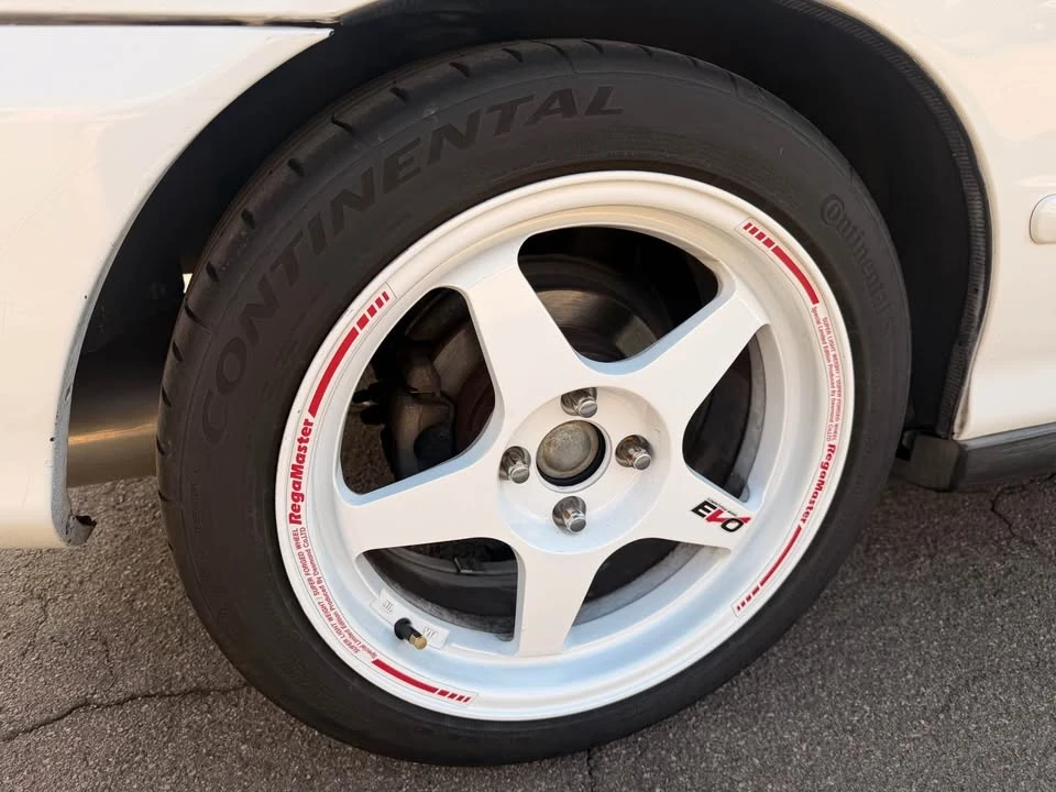 1996 Acura Integra 3rd Gen - Image 9 of 14