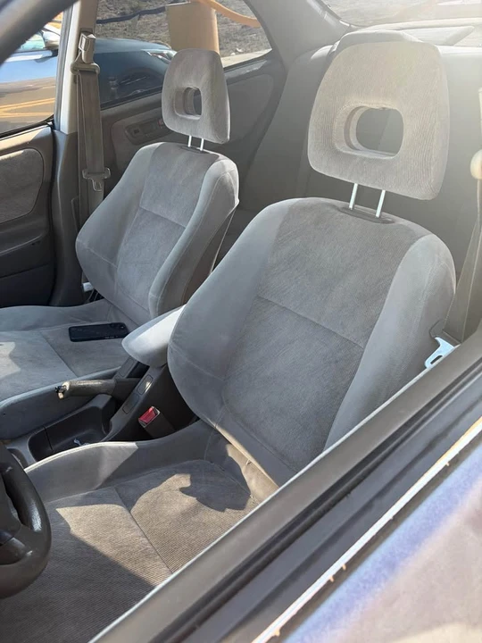 1996 Acura Integra 3rd Gen - Image 4 of 6