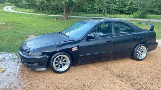 1996 Acura Integra RS Sedan 4D