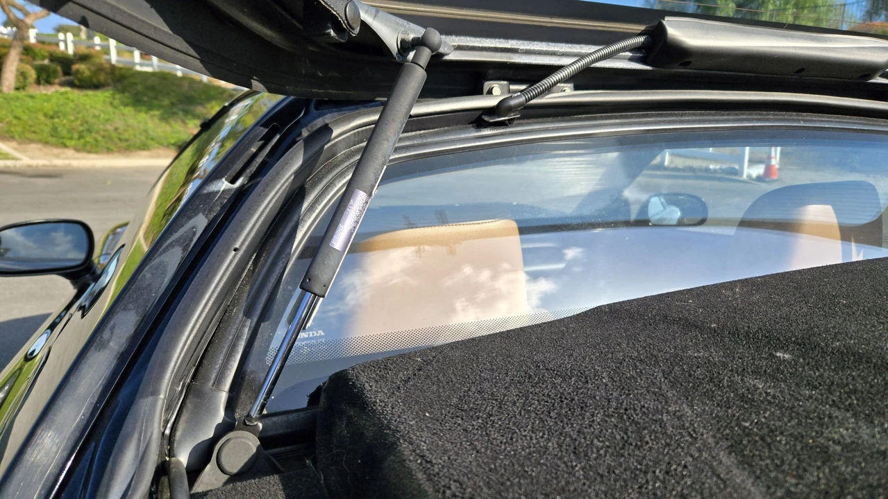 1996 Acura NA1 NSX - Image 28 of 31