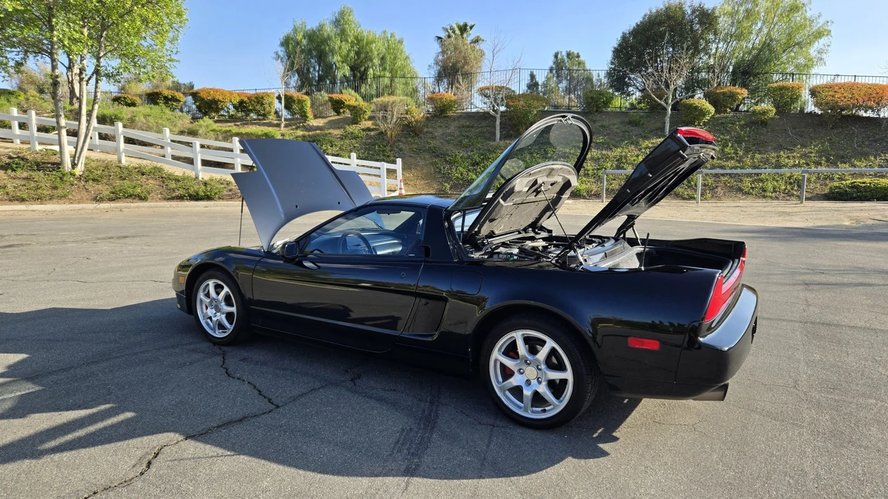 1996 Acura NA1 NSX - Image 25 of 31