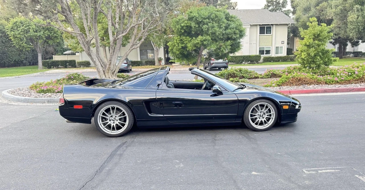 1996 Acura NA1 NSX - Image 8 of 31