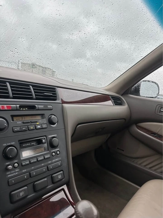 1996 Acura RL 1st Gen - Image 8 of 15
