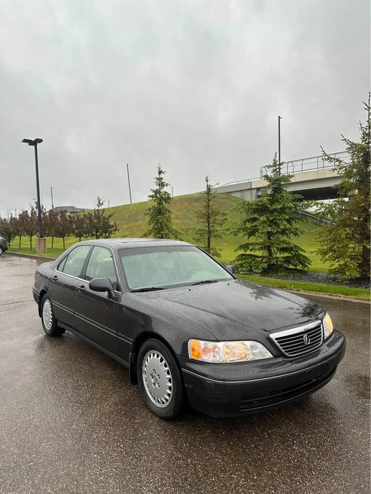 1996 Acura RL 1st Gen - Image 5 of 15