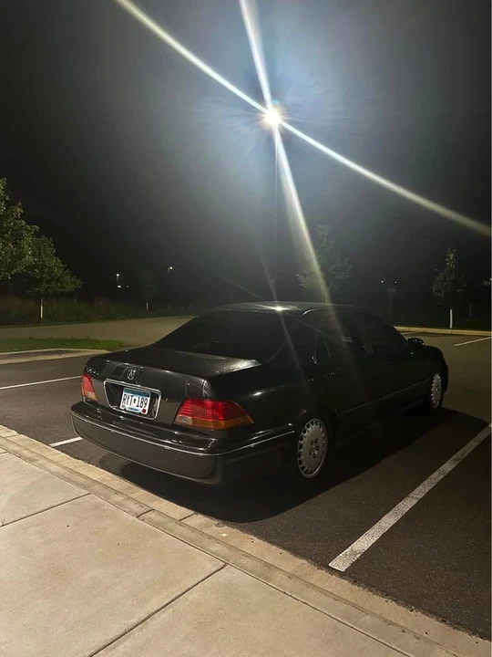 1996 Acura RL 1st Gen - Image 6 of 12