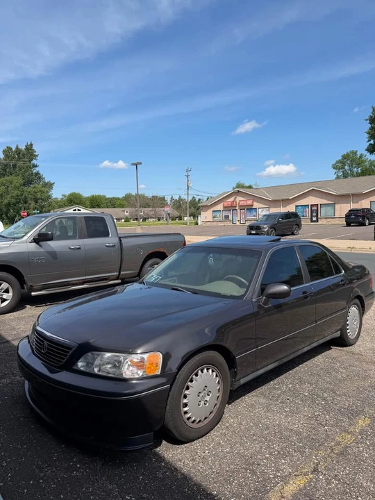 1996 Acura RL 1st Gen - Image 7 of 12
