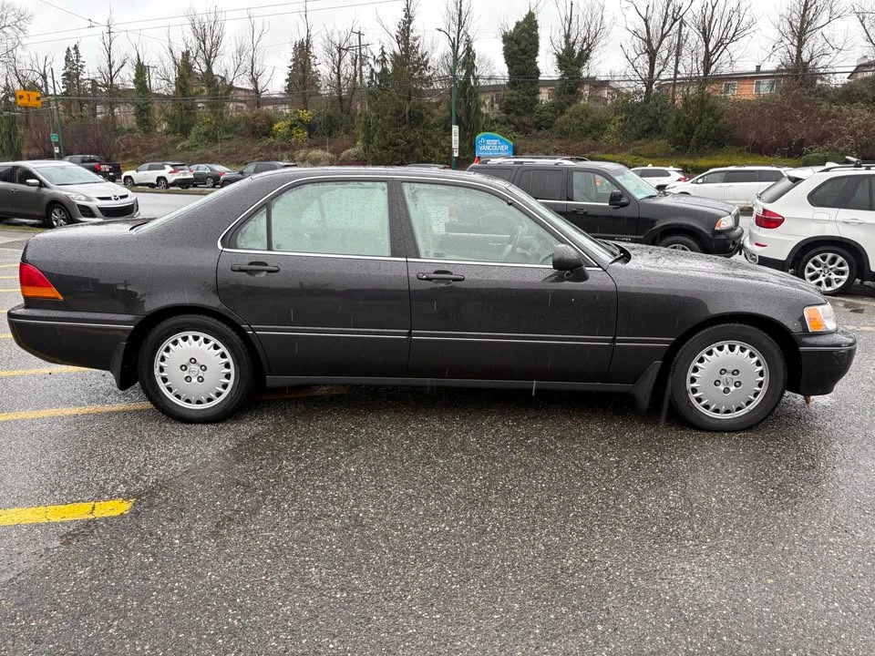 1996 Acura RL 1st Gen - Image 5 of 20