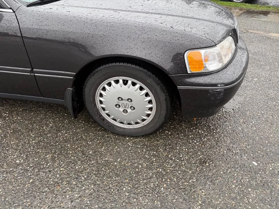 1996 Acura RL 1st Gen - Image 4 of 20