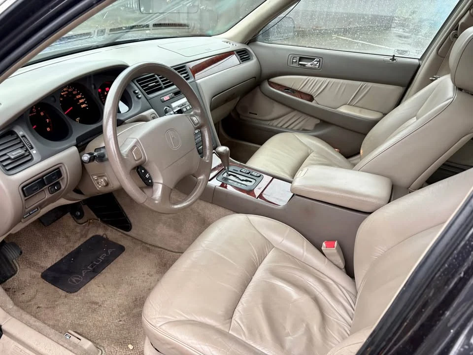 1996 Acura RL 1st Gen - Image 10 of 20
