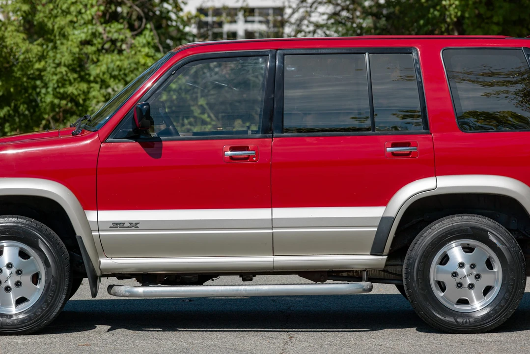 1996 Isuzu Trooper - Image 28 of 31