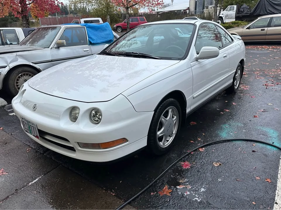 1996 Acura Integra 3rd Gen - Image 2 of 10